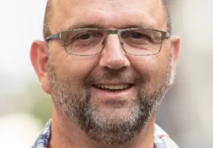 Prof. Polzar KKU